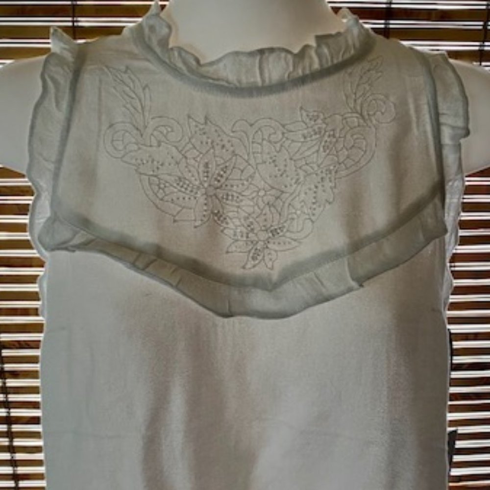 Dex White Sleeveless Blouse with Floral Embroidery, Ruffle Trim - NWT - Picture 5 of 13